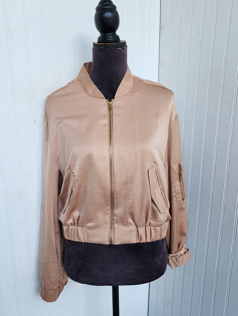 NWT Lovepoem by Block Gianna Satin Bomber Jacket Full Zip rose gold Sz L - Picture 6 of 16